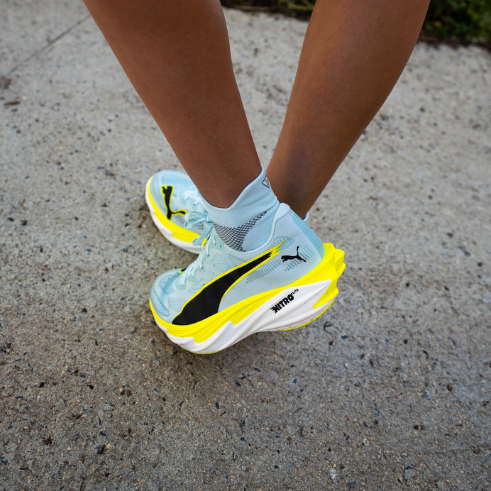 VERSUS Breeze Blue Running Ankle Socks