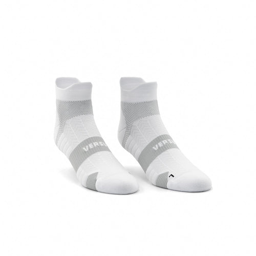 VERSUS Cloud White Running Ankle Socks
