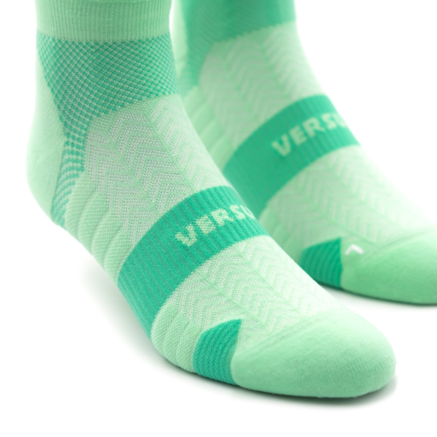 VERSUS Mint Leaf Running Ankle Socks