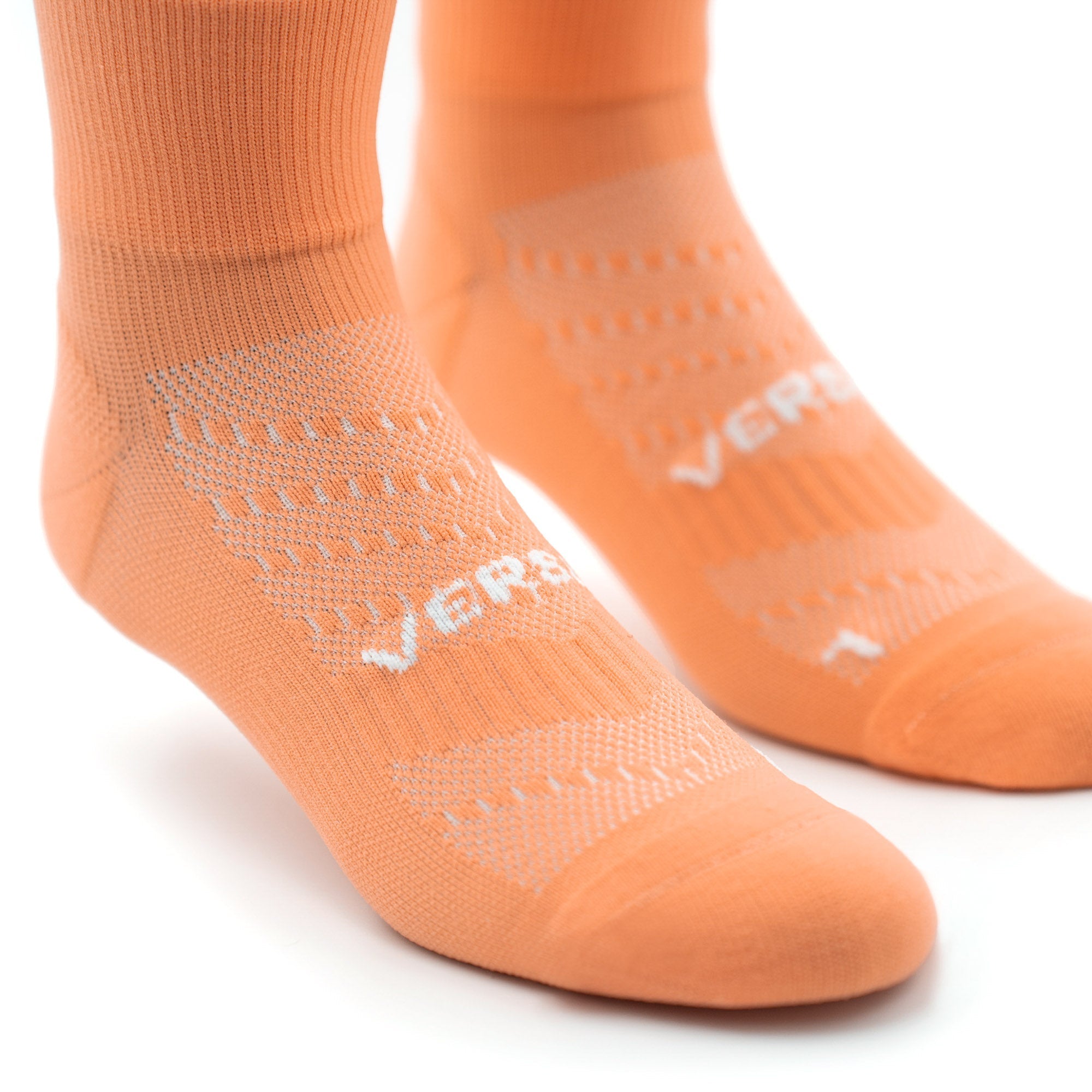 VERSUS Peachy Running Quarter Socks