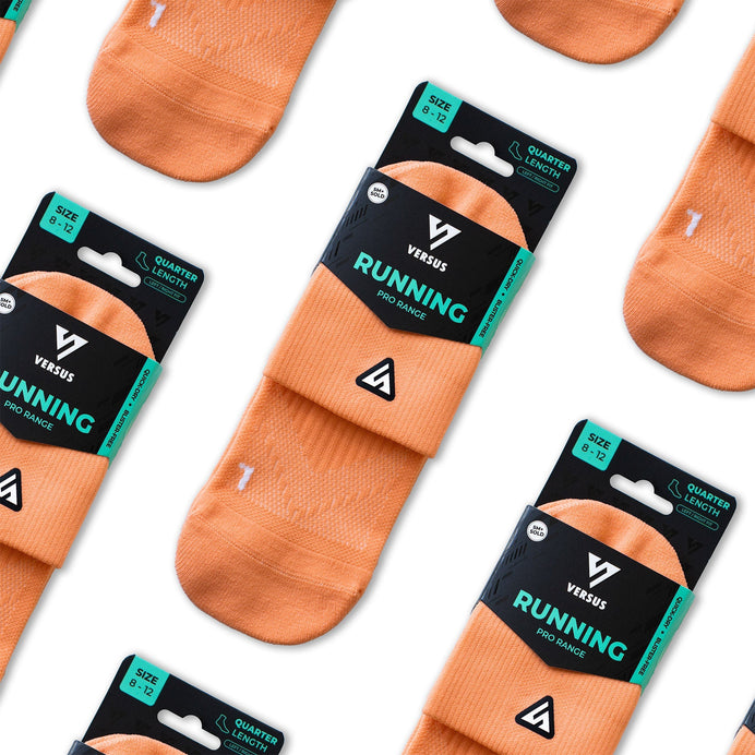 VERSUS Peachy Running Quarter Socks