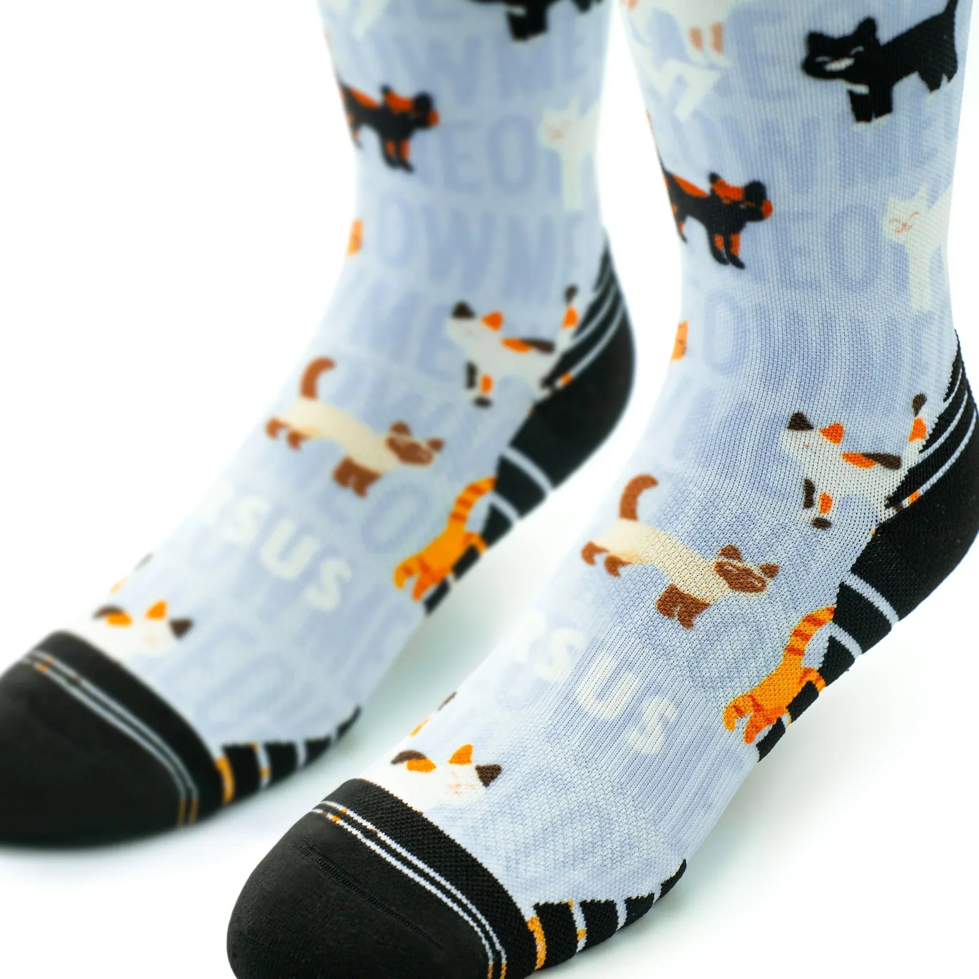 VERSUS Cats 2.0 Active Crew Socks