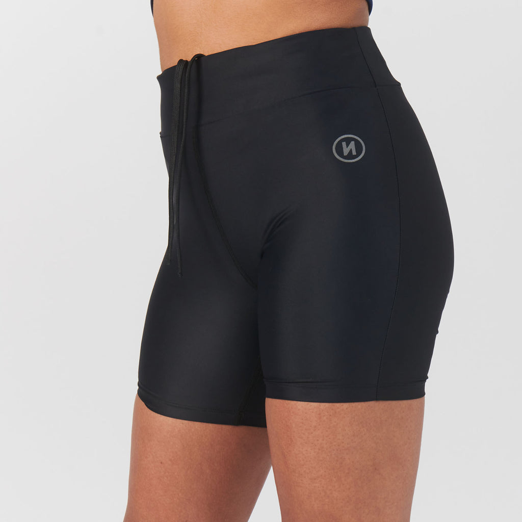 CONTRA Essential Tight Shorts - Women's - Black